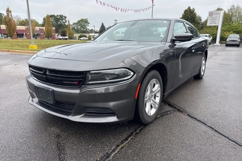 2022 Dodge Charger SXT photo 1