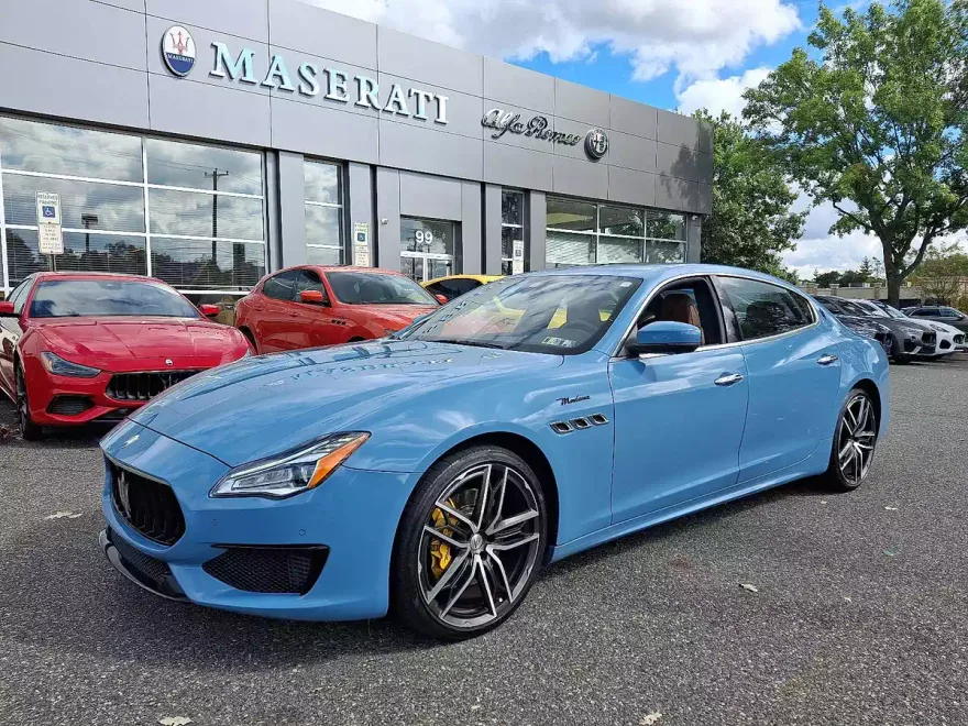 2022 Maserati Quattroporte Modena Q4 photo 1