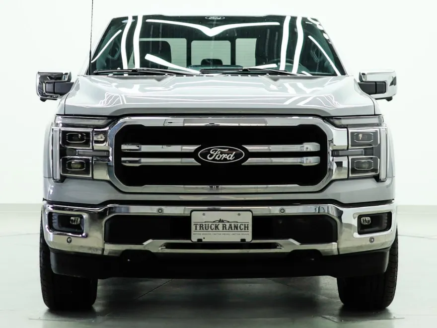 2025 Ford F-150 Lariat photo 1