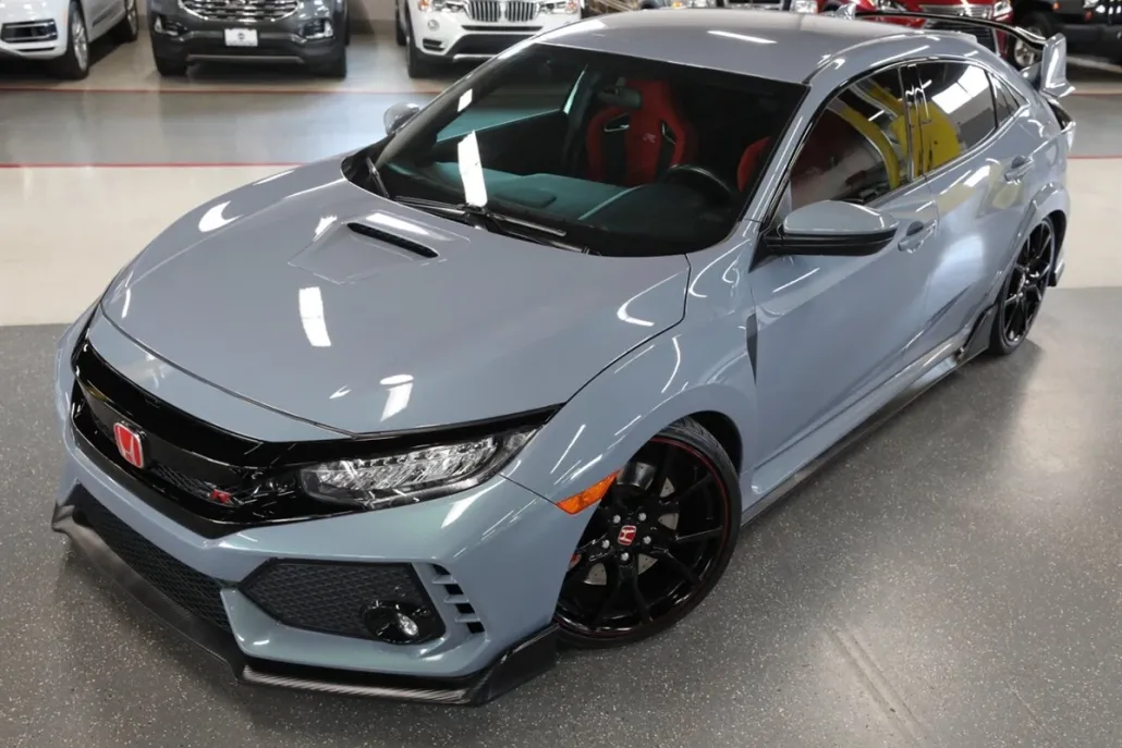 2019 Honda Civic Type R Touring photo 1