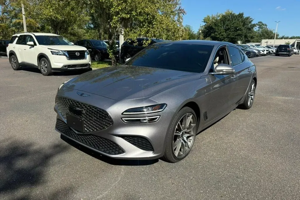 2025 Genesis G70 2.5T photo 1