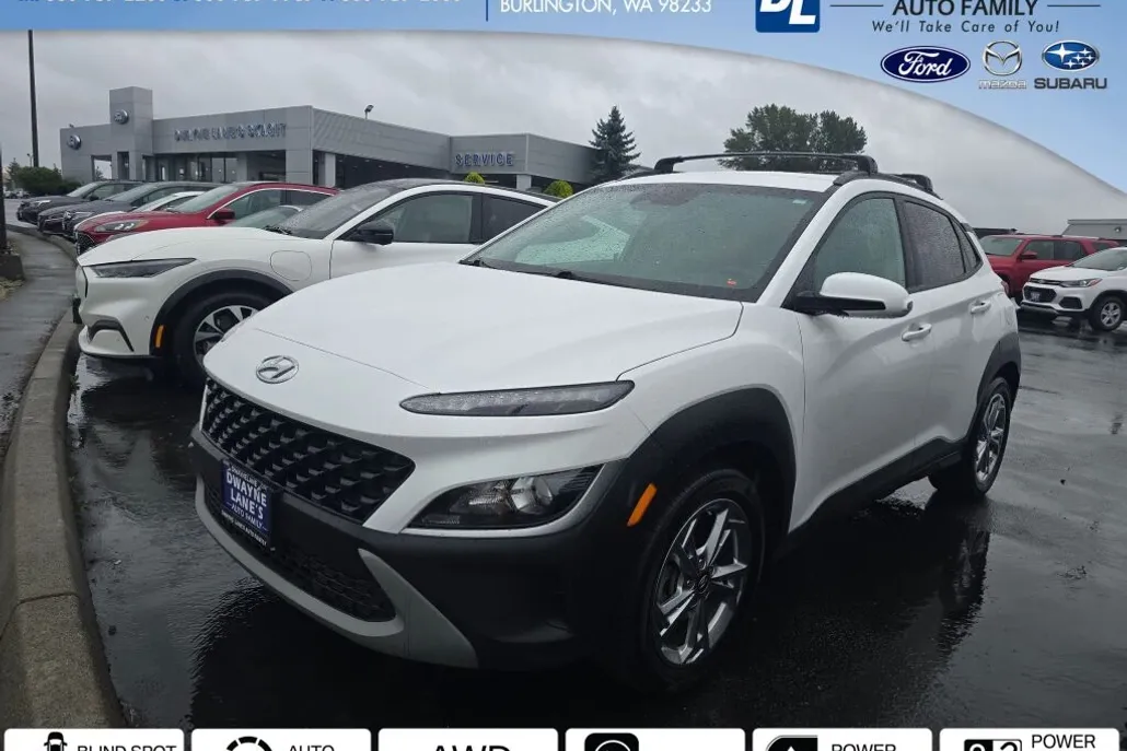 2022 Hyundai Kona SEL photo 1