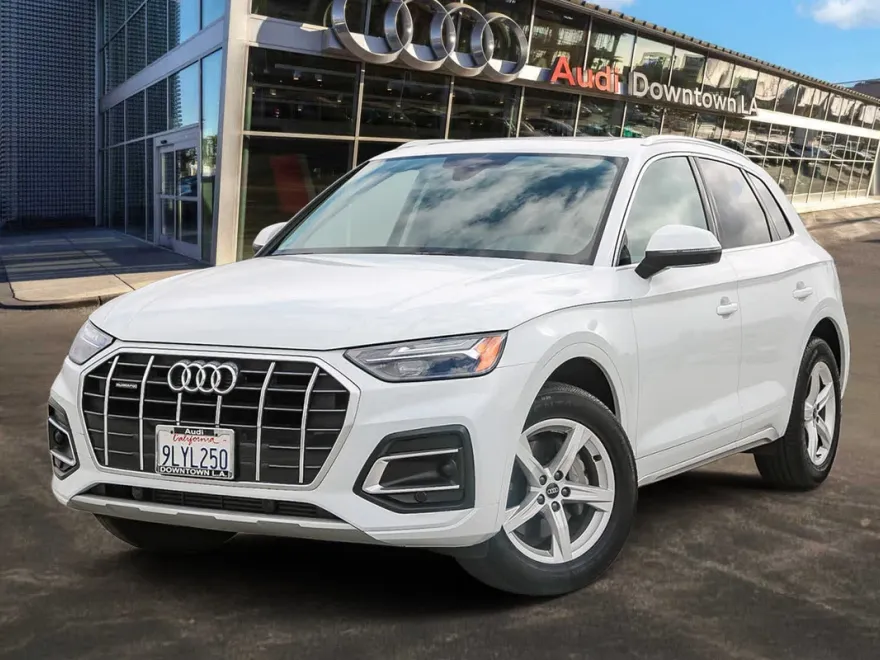 2024 Audi Q5 40 Premium photo 1