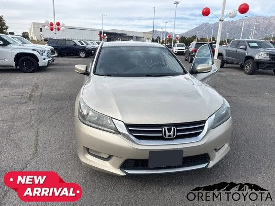 2015 Honda Accord Sport photo 1