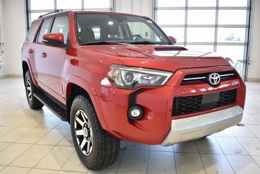 2024 Toyota 4Runner TRD Off-Road Premium photo 1