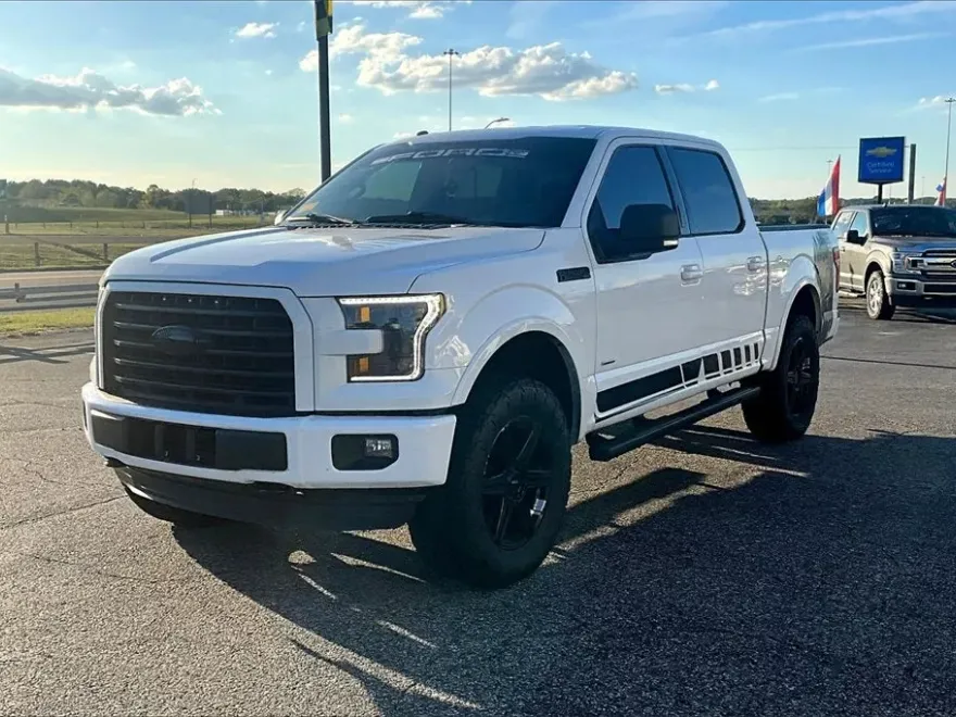 2016 Ford F-150 XLT photo 1