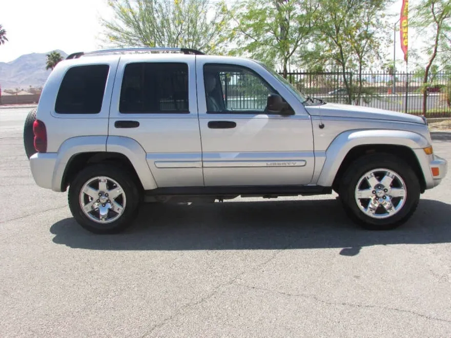 2005 Jeep Liberty Limited photo 1