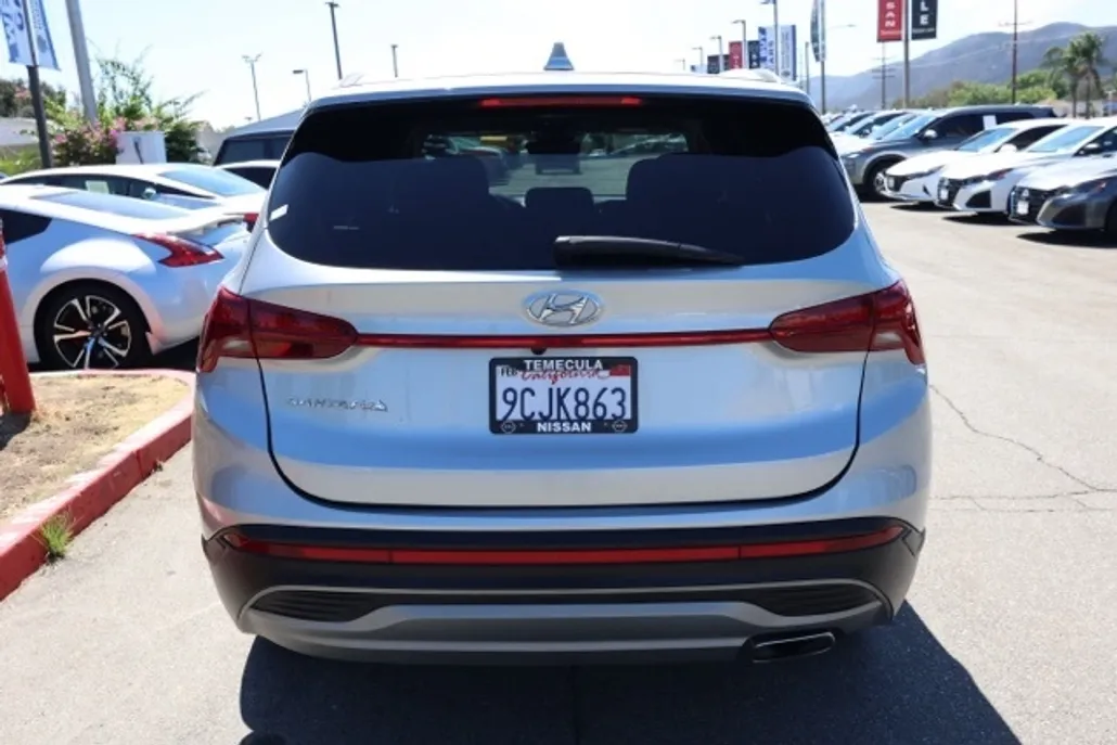 2021 Hyundai Santa Fe SE photo 1