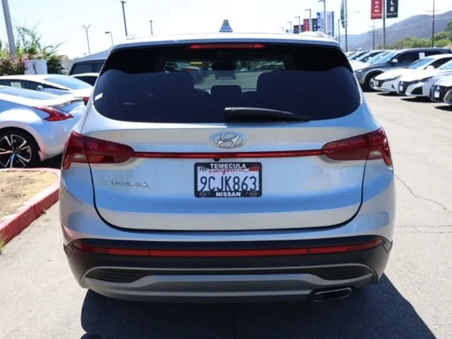 2021 Hyundai Santa Fe SE photo 1