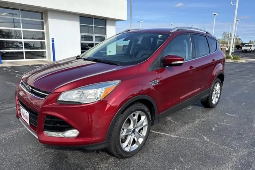 2014 Ford Escape Titanium photo 1