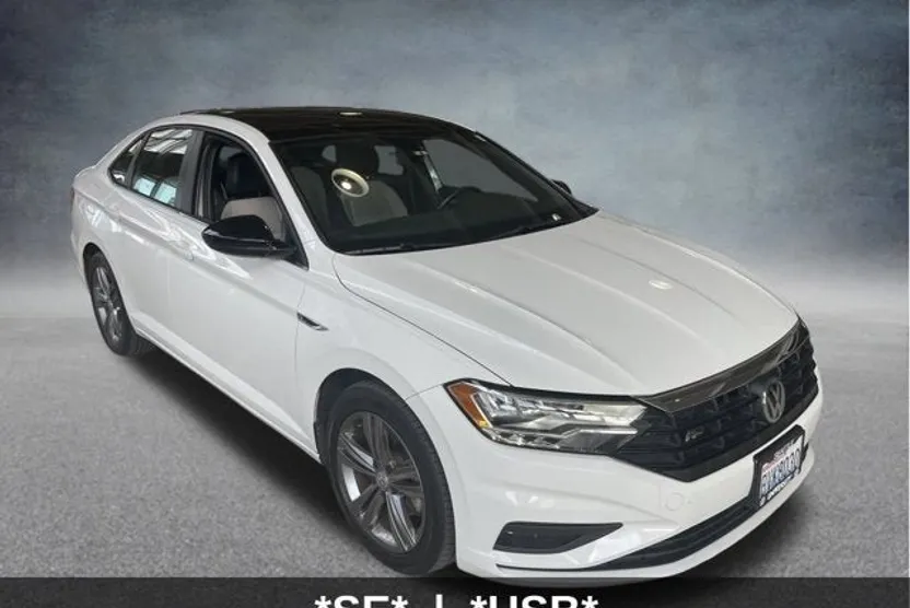 2020 Volkswagen Jetta SE R-Line photo 1