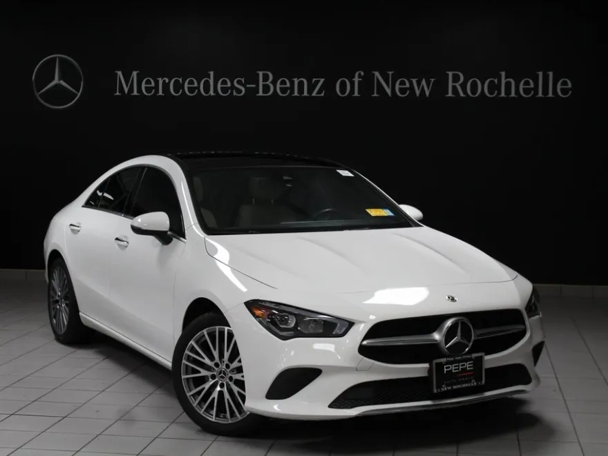 2022 Mercedes Benz CLA 250 photo 1