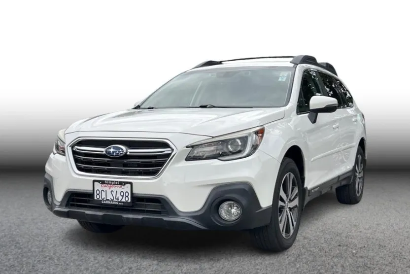 2018 Subaru Outback 3.6R Limited photo 1