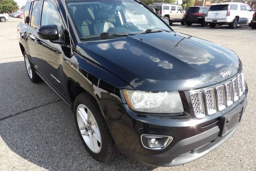 2014 Jeep Compass Limited photo 1