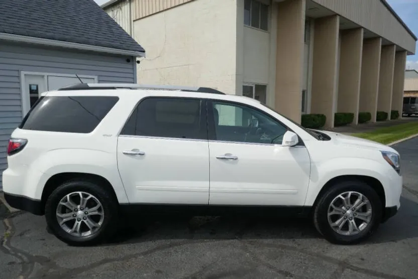 2014 Gmc Acadia SLT photo 1