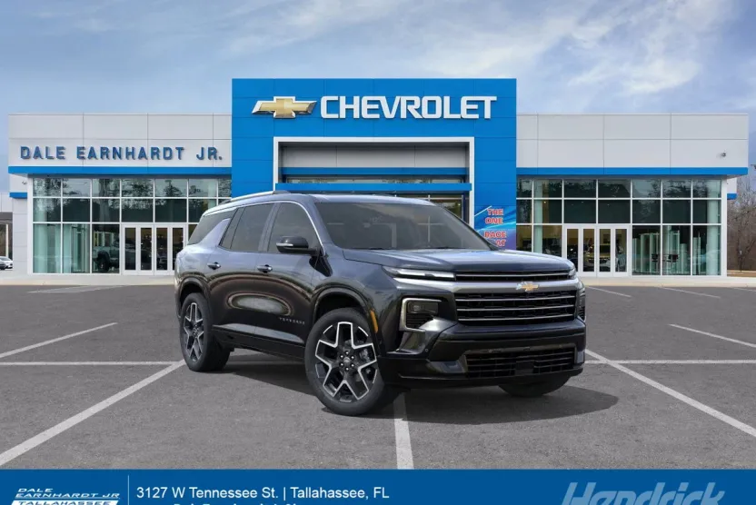 2026 Chevrolet Traverse High Country photo 1
