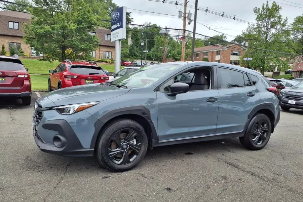 2024 Subaru Crosstrek Base photo 1