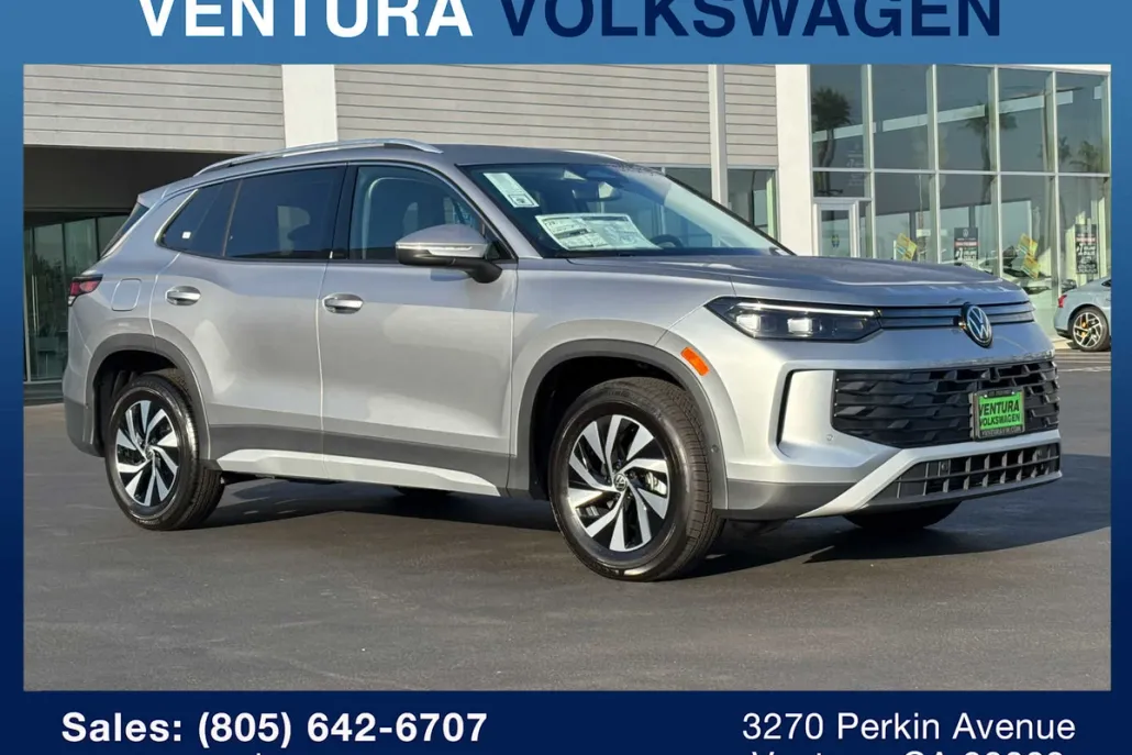 2025 Volkswagen Tiguan S photo 1