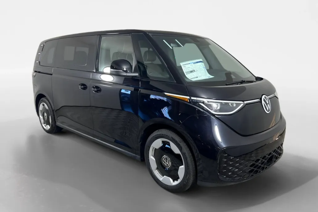 2025 Volkswagen ID. Buzz Pro S photo 1