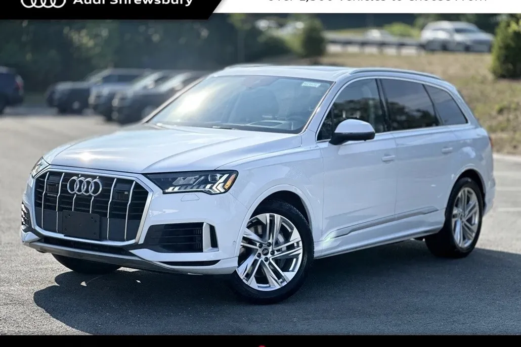 2021 Audi Q7 55 Prestige photo 1