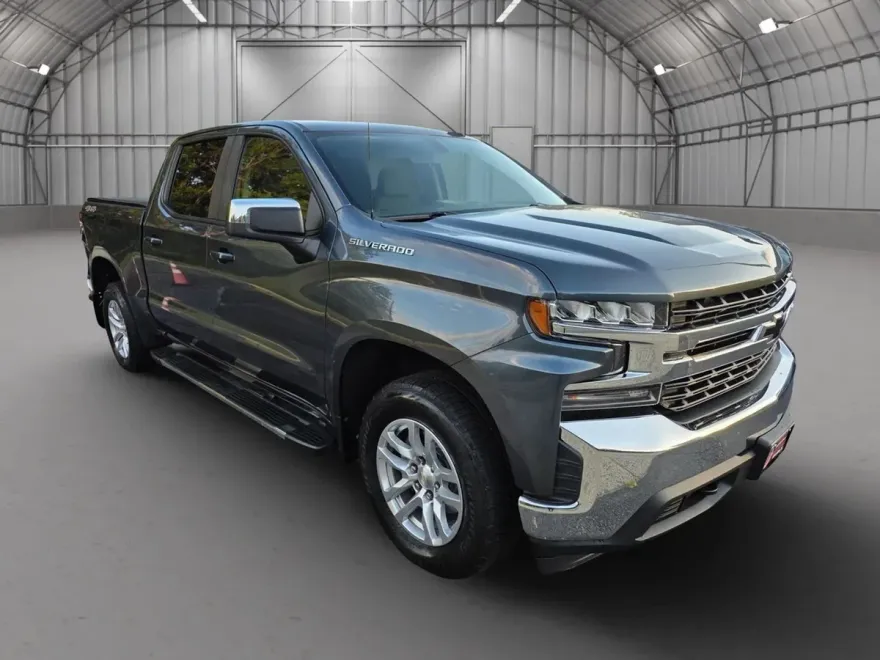 2019 Chevrolet Silverado 1500 LT photo 1