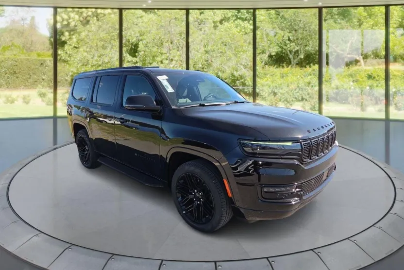 2025 Jeep Wagoneer Carbide photo 1