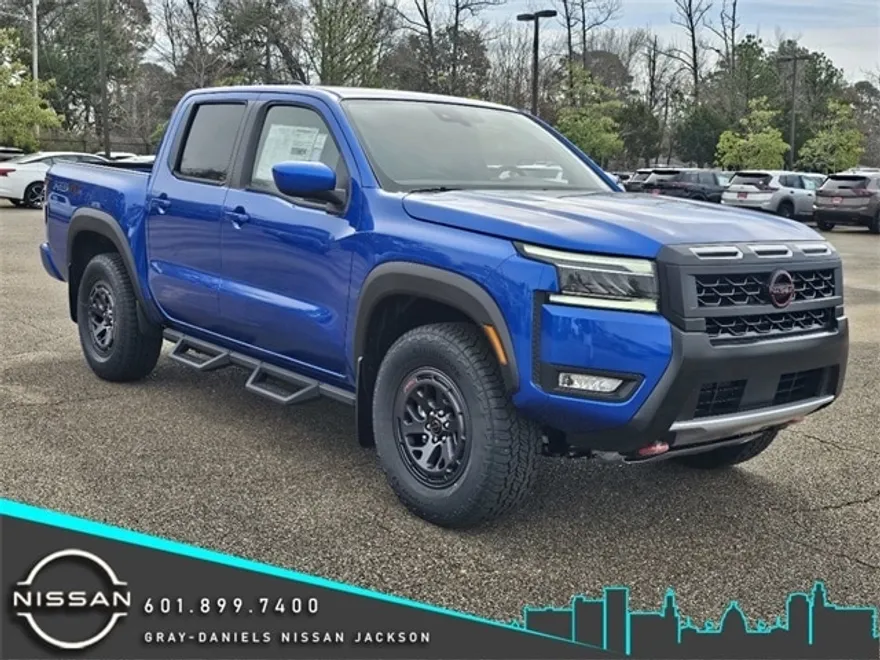 2025 Nissan Frontier PRO-4X photo 1