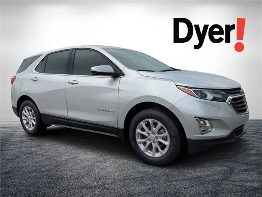 2019 Chevrolet Equinox LT photo 1