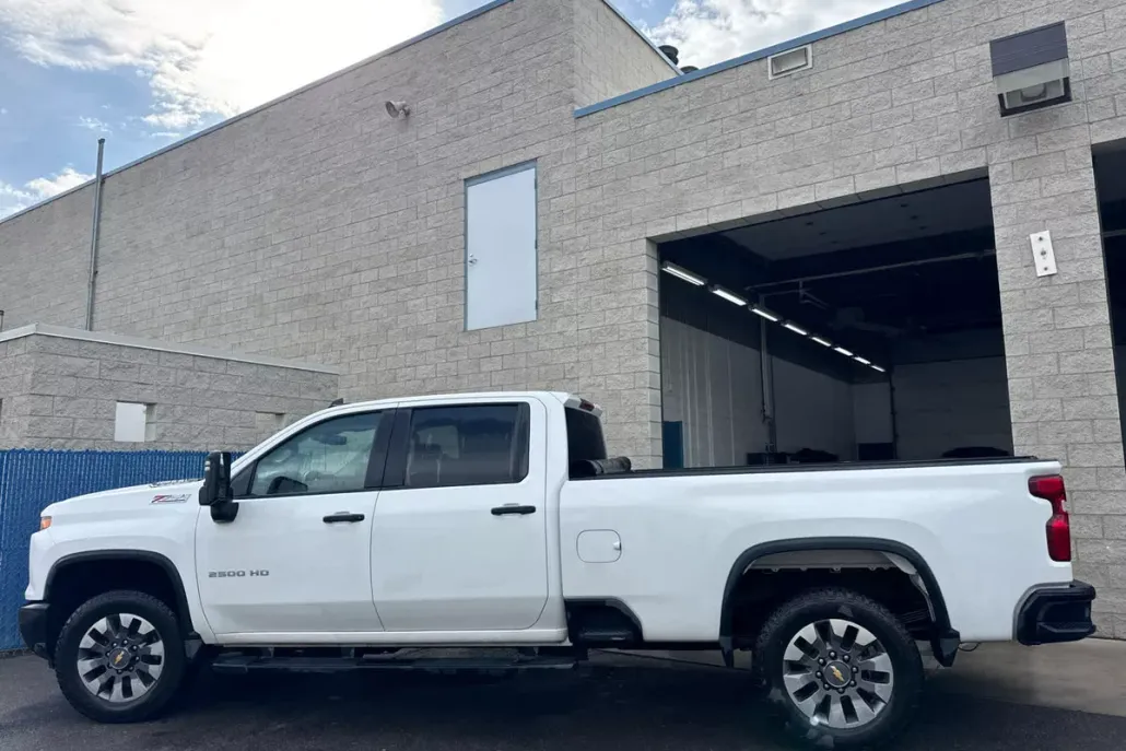 2024 Chevrolet Silverado 2500HD Custom photo 1