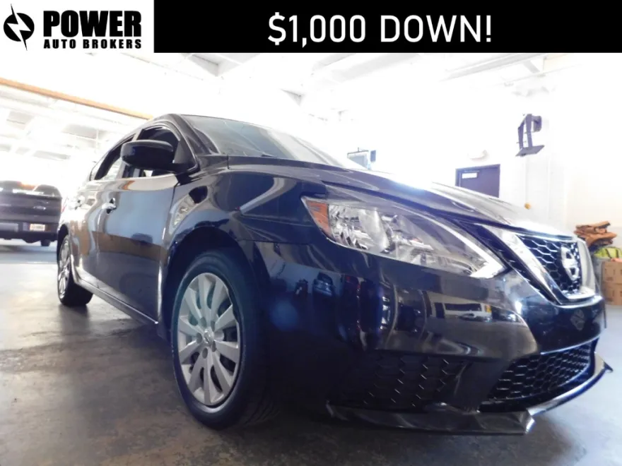 2017 Nissan Sentra S photo 1