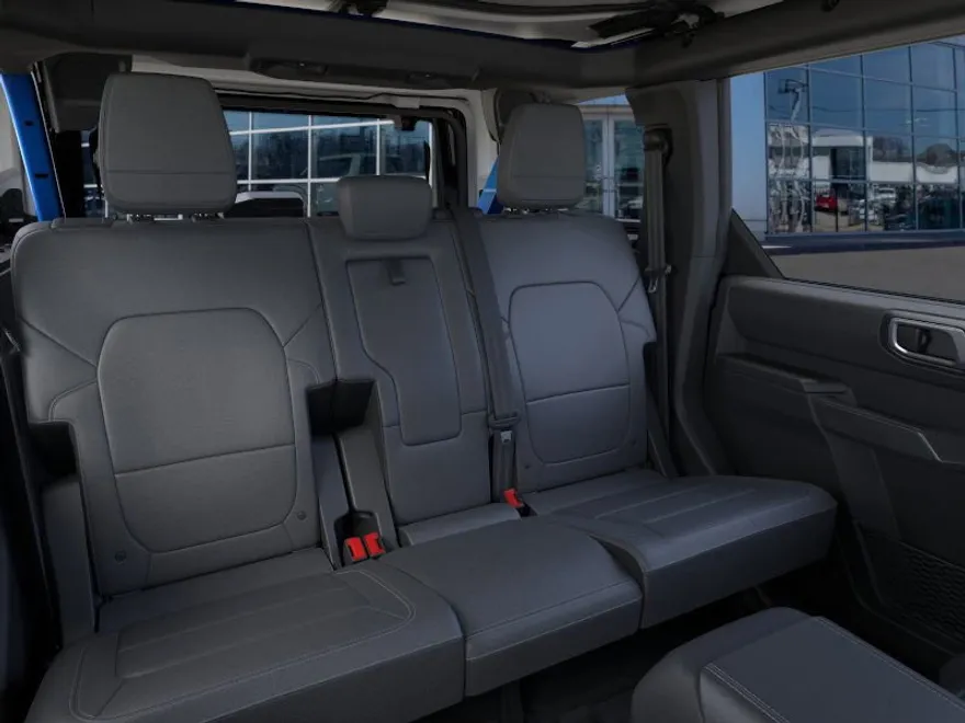 2025 Ford Bronco Badlands photo 1