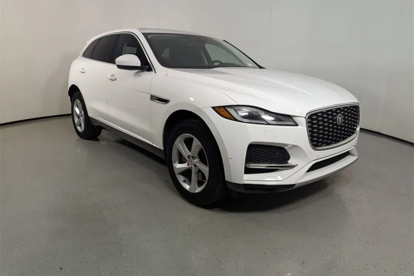 2023 Jaguar F-PACE P250 S photo 1