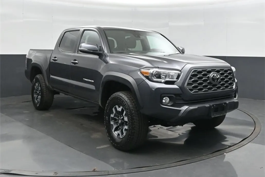 2023 Toyota Tacoma TRD Pro V6 photo 1