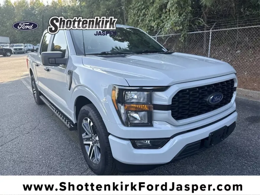 2023 Ford F-150 XL photo 1