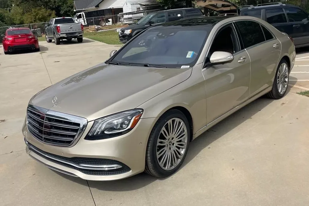 2020 Mercedes Benz S 560 photo 1