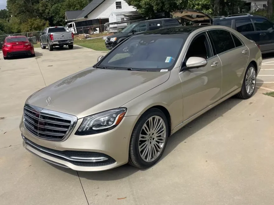 2020 Mercedes Benz S 560 photo 1