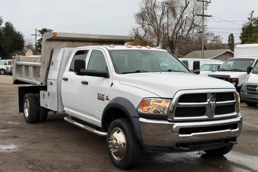 2017 Ram 5500 photo 1