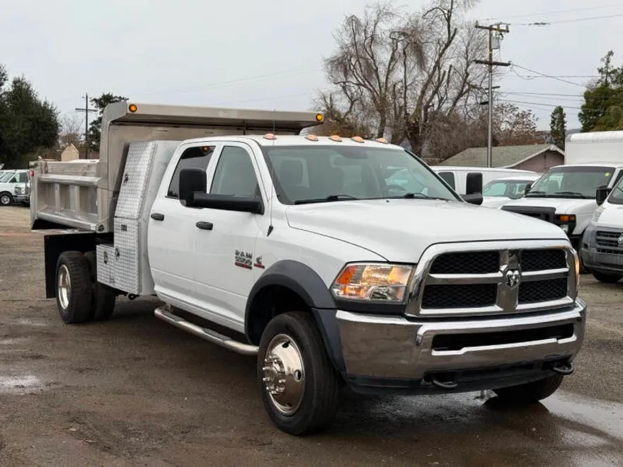 2017 Ram 5500 photo 1