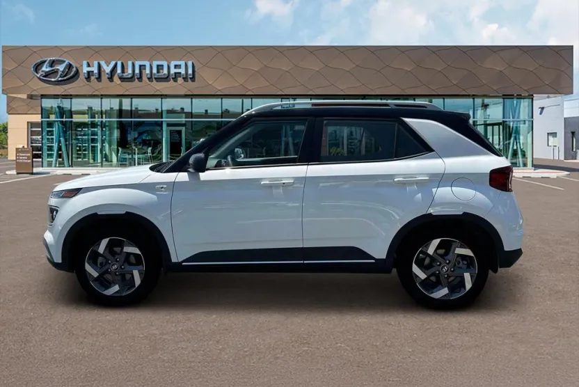 2025 Hyundai Venue Limited photo 1