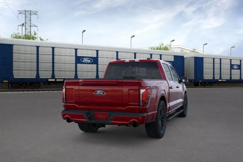 2025 Ford F-150 Lariat photo 1