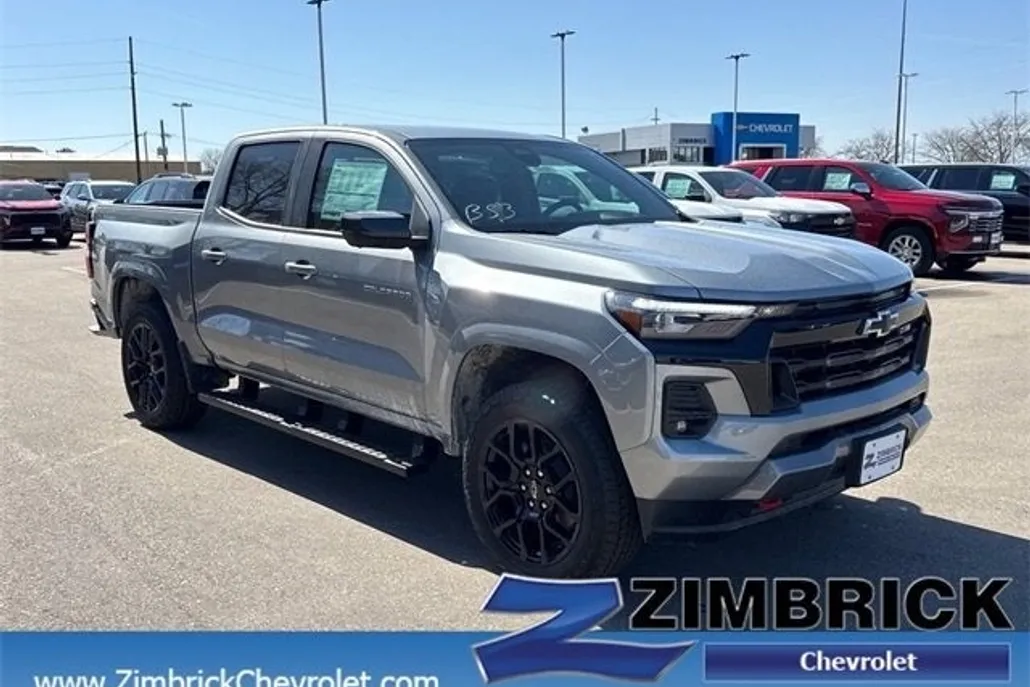 2025 Chevrolet Colorado Z71 photo 1
