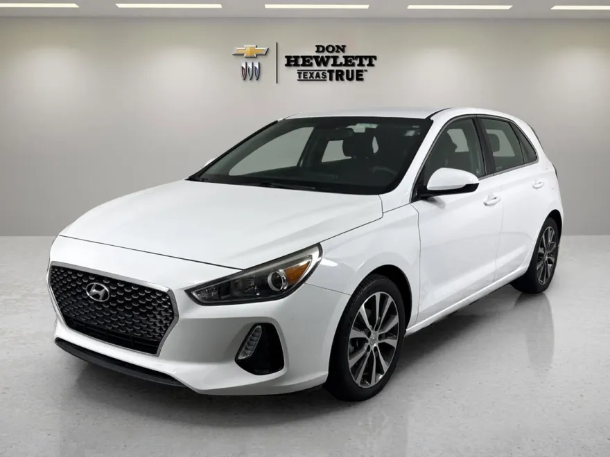 2018 Hyundai Elantra GT Base photo 1