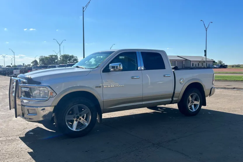 2011 Ram 1500 ST photo 1