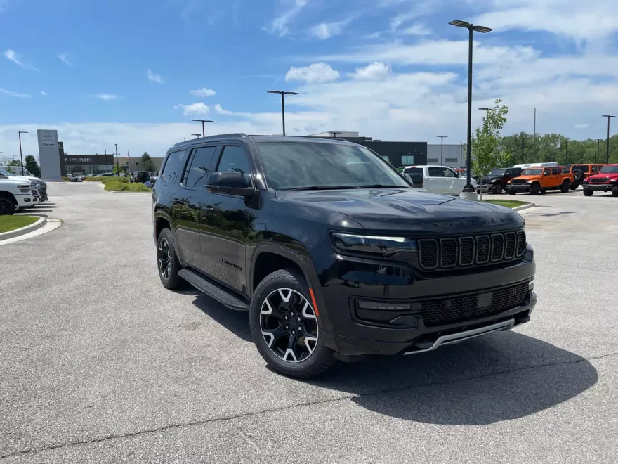 2025 Jeep Wagoneer Series II Overland photo 1