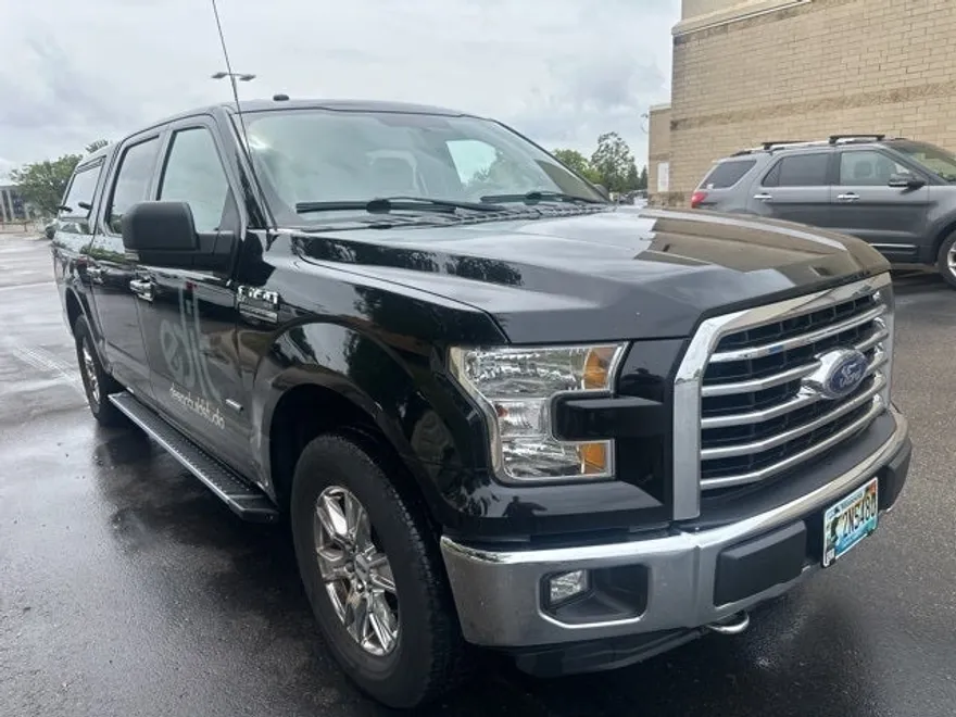 2016 Ford F-150 XLT photo 1