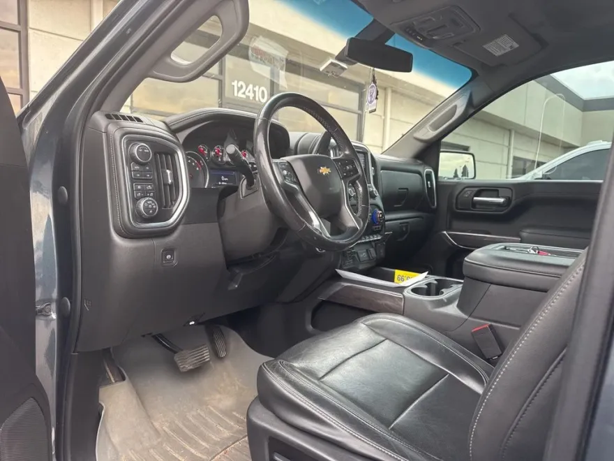 2020 Chevrolet Silverado 1500 LTZ photo 1