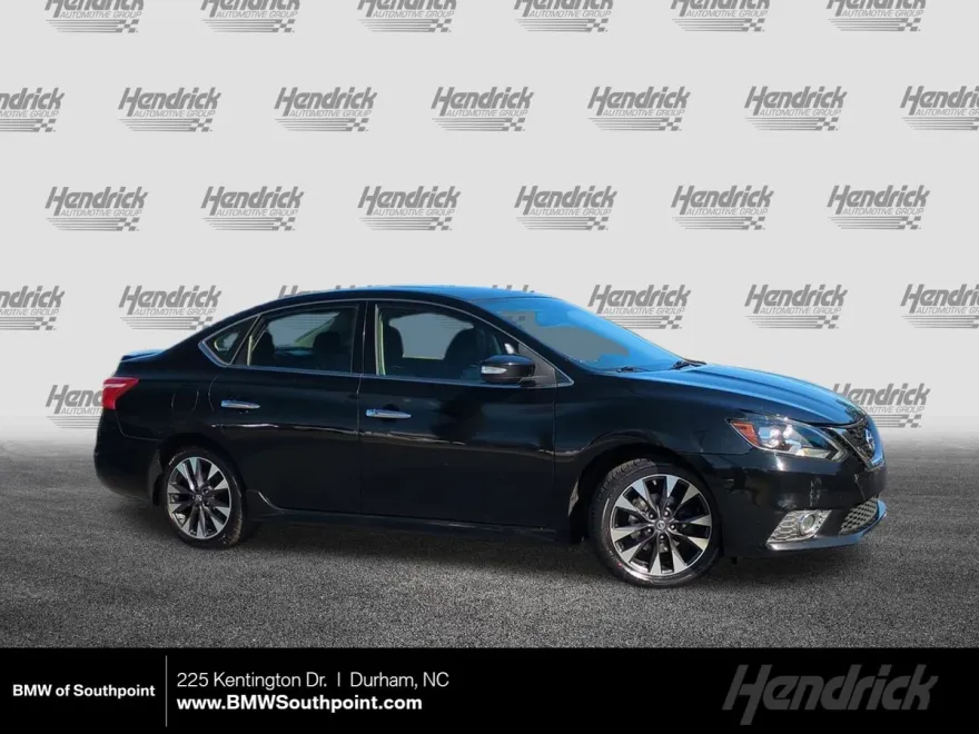 2016 Nissan Sentra SR photo 1