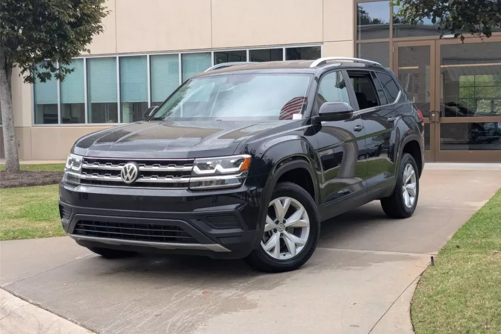 2019 Volkswagen Atlas V6 S photo 1