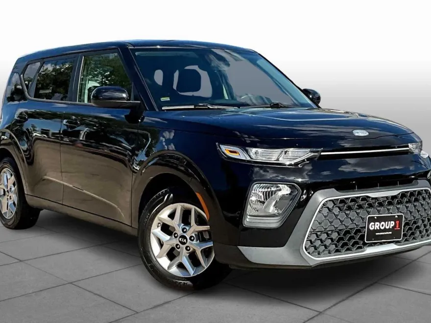 2021 Kia Soul S photo 1