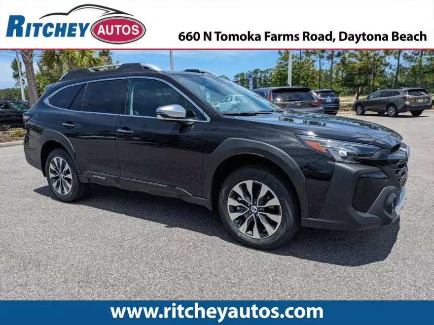 2024 Subaru Outback Touring photo 1